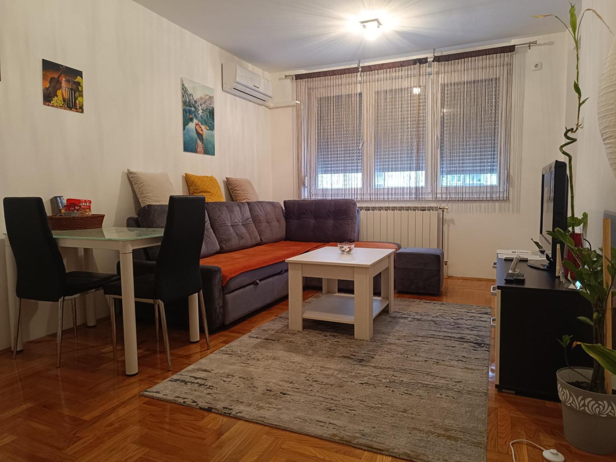 Bk Apartment, Istocno Sarajevo, Lukavica المظهر الخارجي الصورة